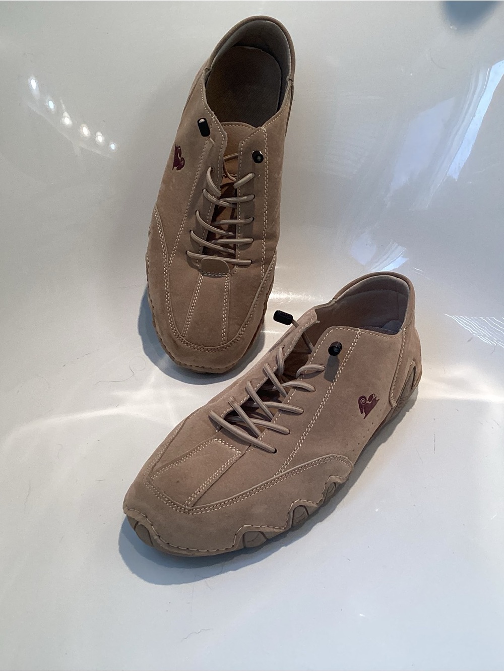 Men's Casual Suede Trainer in Taupe